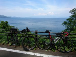 自転車と風景の画像